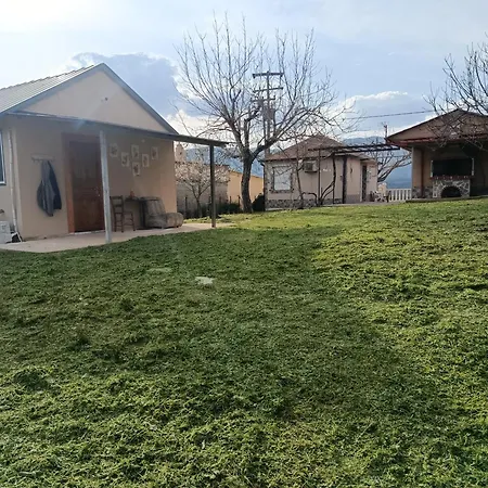 αγρόκτημα βερνικο * Paraplati