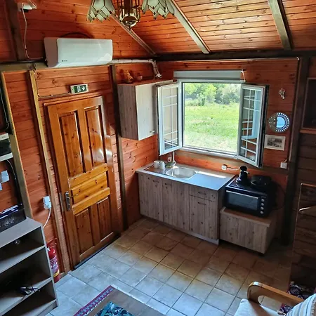 αγρόκτημα βερνικο Apartman *
