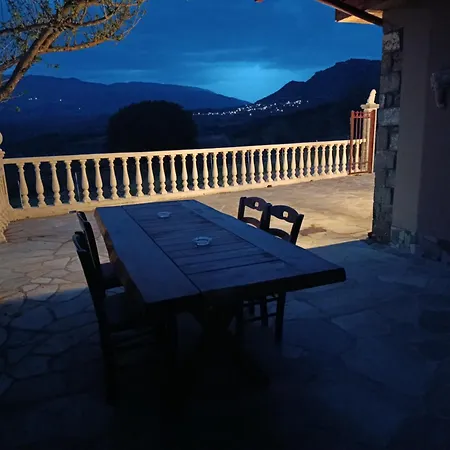 αγρόκτημα βερνικο