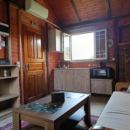 αγρόκτημα βερνικο Apartman Paraplati