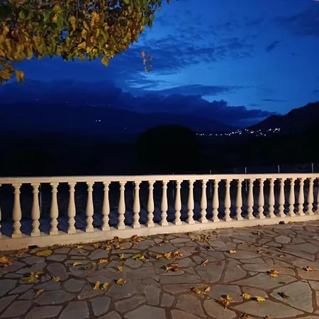 αγρόκτημα βερνικο